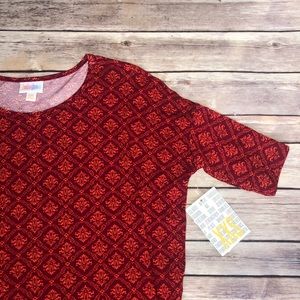 LuLaRoe || Irma Shirt